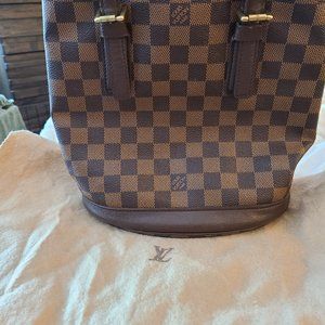 Louis Vuitton Damier Ebene Bucket PM. Authentic